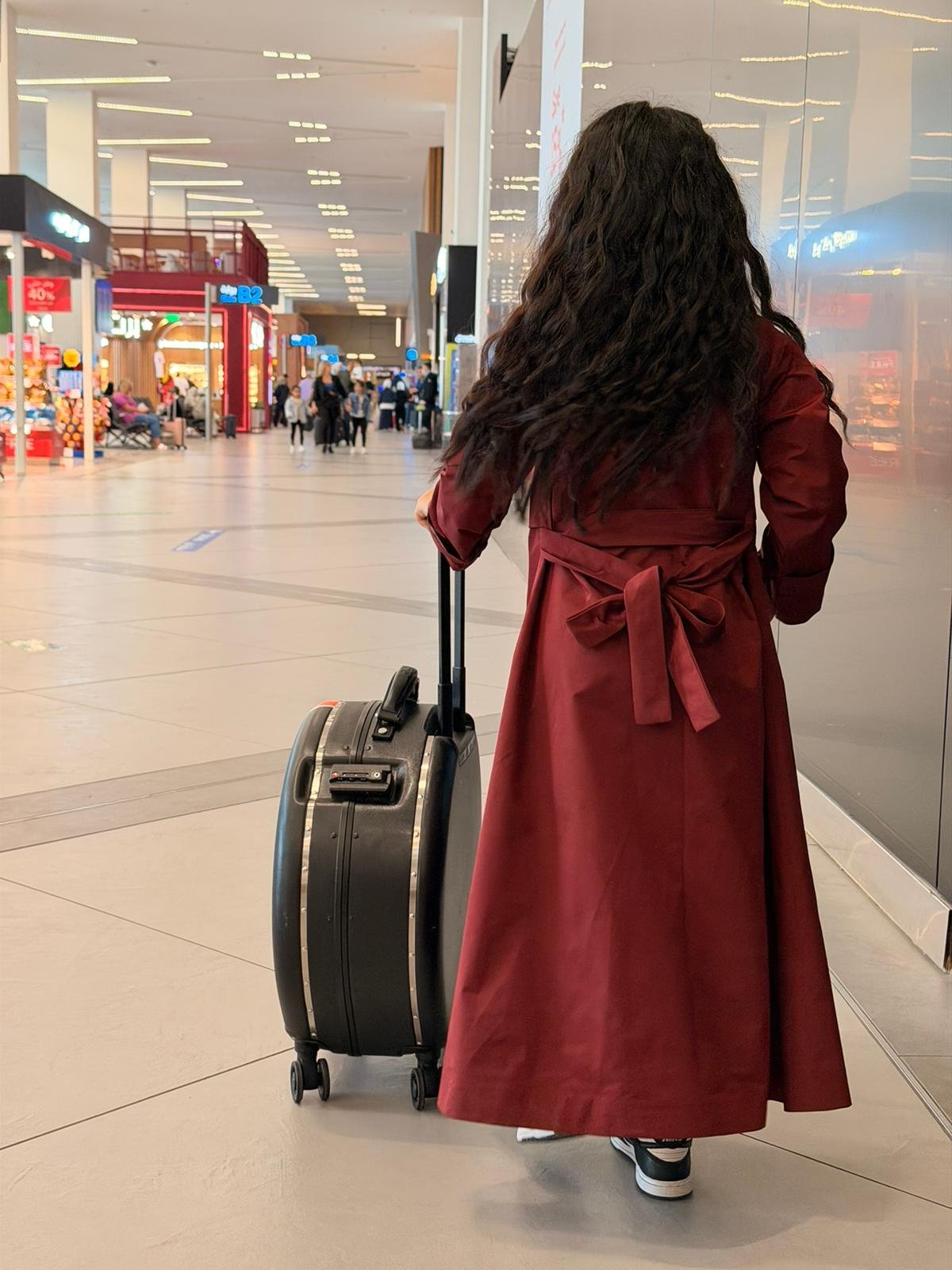 Long trench-coat - Image 2